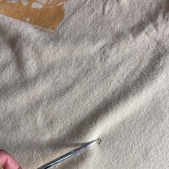 Vintage  Anvil One Size fits all George Strait Shirt in Yellow - Picture 10 of 10